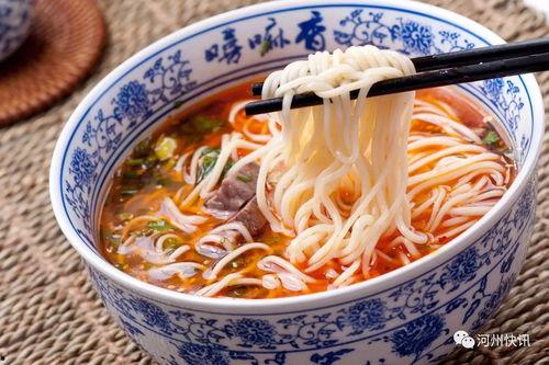 兰州头条牛肉面图片,一碗传承千年的风味传奇