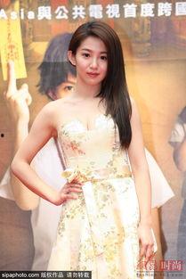 明星掐腰,优雅掐腰，展现独特魅力