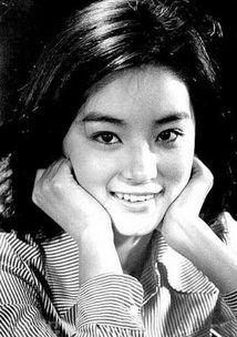 林青霞明星照片,岁月流转，风华依旧的绝代佳人