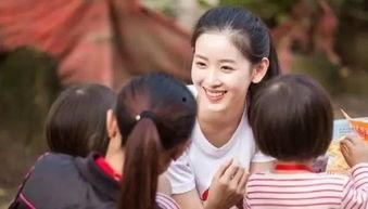 章泽天吃瓜群众,揭秘奶茶妹妹的瓜田生活